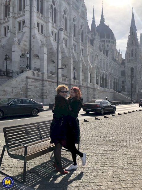 Redhead lesbian Elin Holm & mature brunette Merce having romantic date