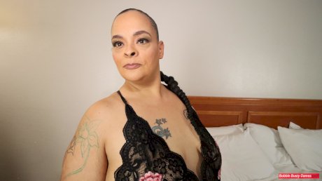 SSBBW Strawberrys Delight shows her massive ass in black lingerie