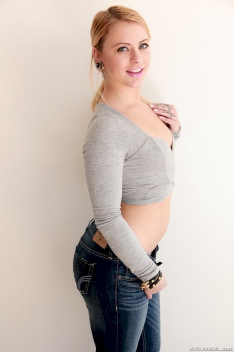 Blonde woman Cameron Canada slipping big white ass out of denim jeans
