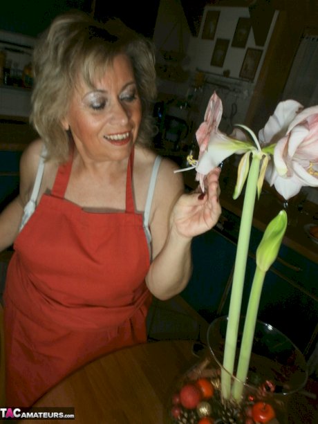 Slutty amateur housewife Caro could not resist masturbating in the kitchen
