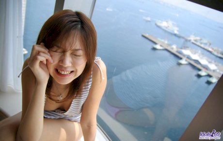 Japanese girl Asami Ogawa gets naked before taking a bath