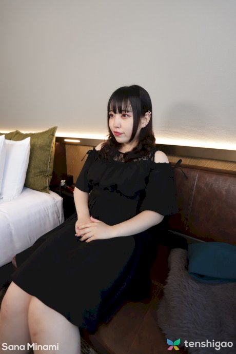 Tenshigao Sana Minami