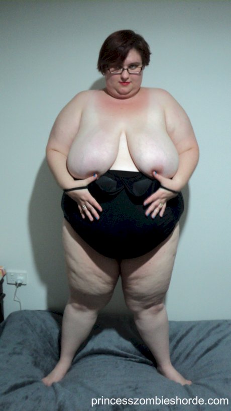 BBW amateur LaLa Delilah in black lingerie showing off her large saggy breasts