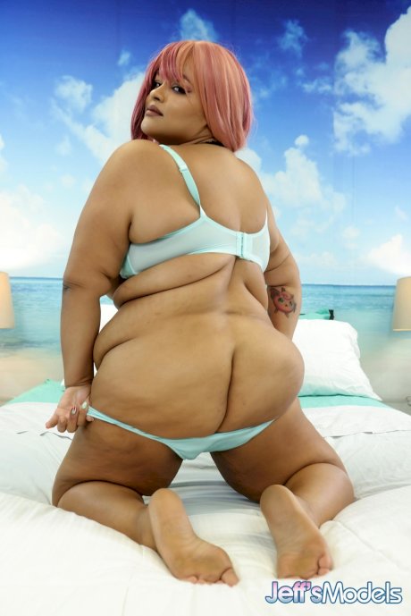 Jeffs Models Big Cherry