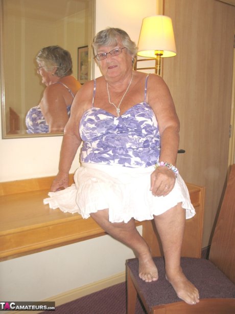 Fat British nan Grandma Libby completely disrobes while in a hotel room