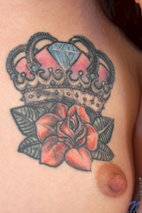 Inked ginger Russian Brandy takes selfies of herself masturbating