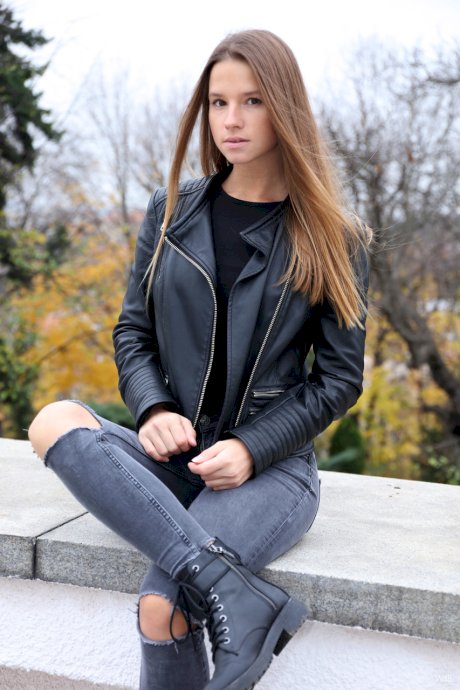 Watch 4 Beauty Vanessa Mio