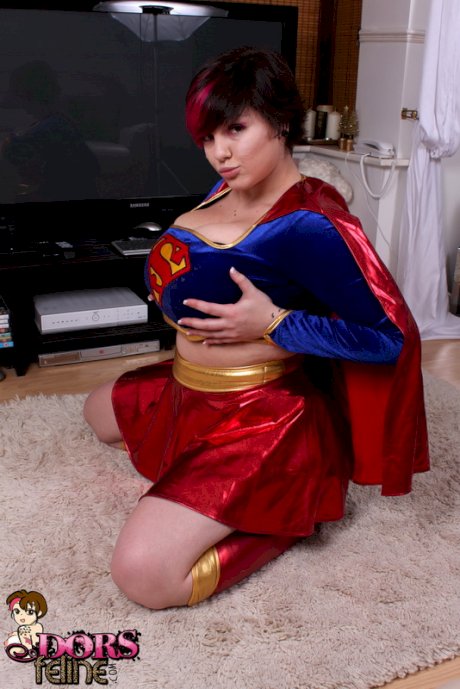 Cosplay girl Dors Feline reveals the super tits behind the super hero costume