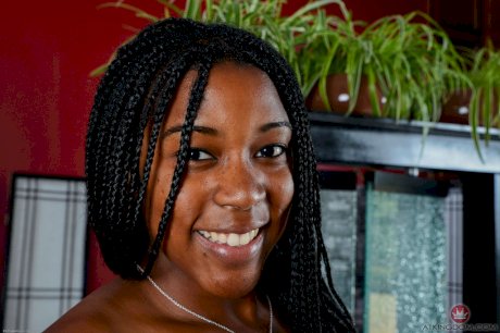 Black amateur Janelle Taylor slips off her hot pink undies for nude posing