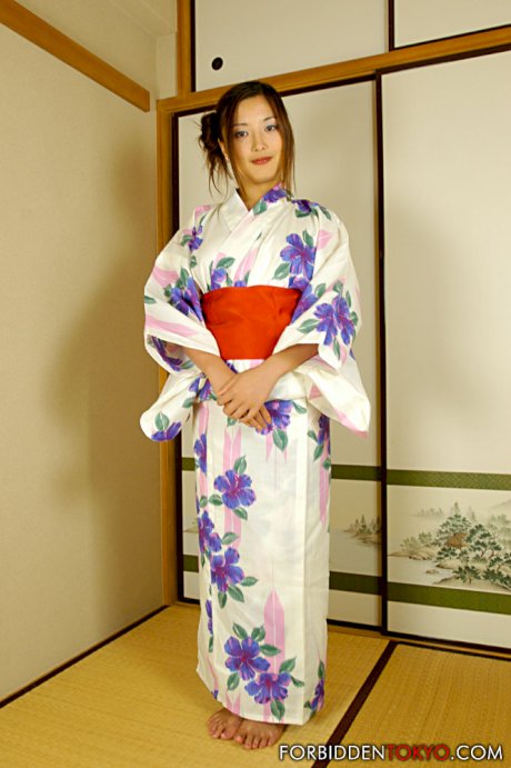 Busty Japanese girl Kasumi sucks and fucks her man wearing a kimono