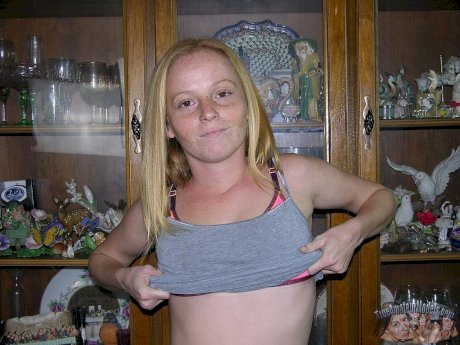 Teen amateur Alyssa Hart wears nothing more than the freckles on her face