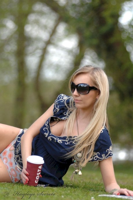 British amateur Hayley Marie Coppin exposes herself in a public park