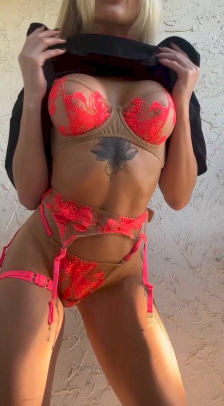 OnlyFans Victoria Broshkina 