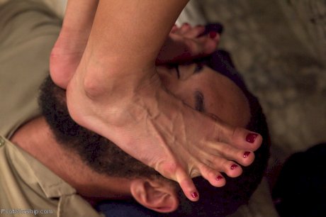 Foot Worship Lotus Lain, Mia Li, Mickey Mod