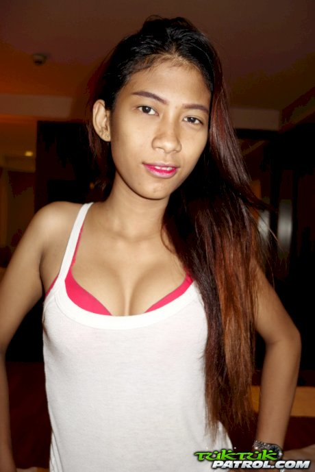 Pretty local Thai babe Jay gets nude at the hotel and shows her hairy twat