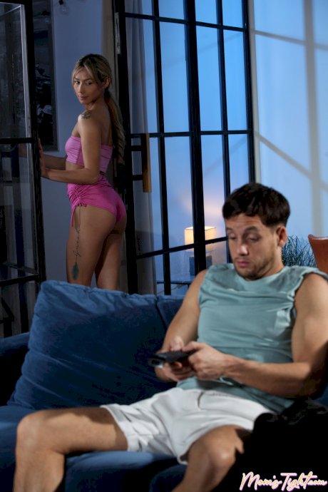 Skinny Latina woman Veronica Leal has sex with her stepson on a bed