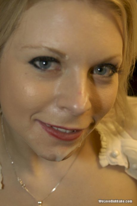 Slutty blonde Paige Wilson gets her face covered in jizz after sucking a BBC