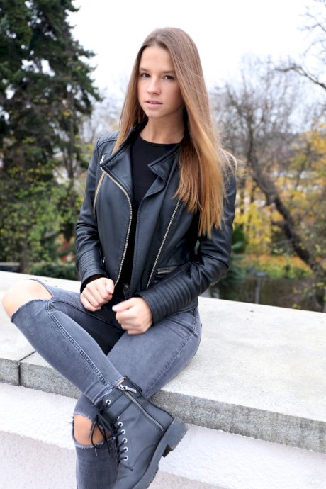Watch 4 Beauty Vanessa Mio