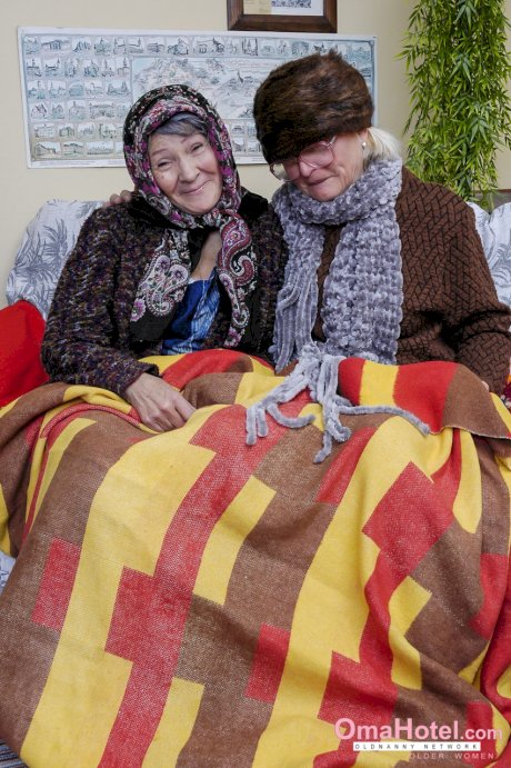 Old lesbians Sofia and Irmchen strip each other and scissor on the sofa