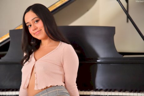 FTV Girls Dania Vega