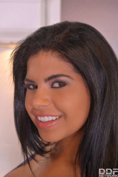 DDF Busty Kesha Ortega, Sheila Ortega