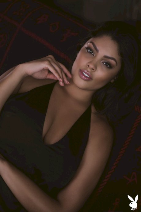 Stunning Mexican babe with big tits Jocelyn Corona showing off at her house