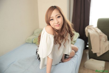 Slender Asian girl Jyuri Kisaragi gets her shaved pussy filled with cum