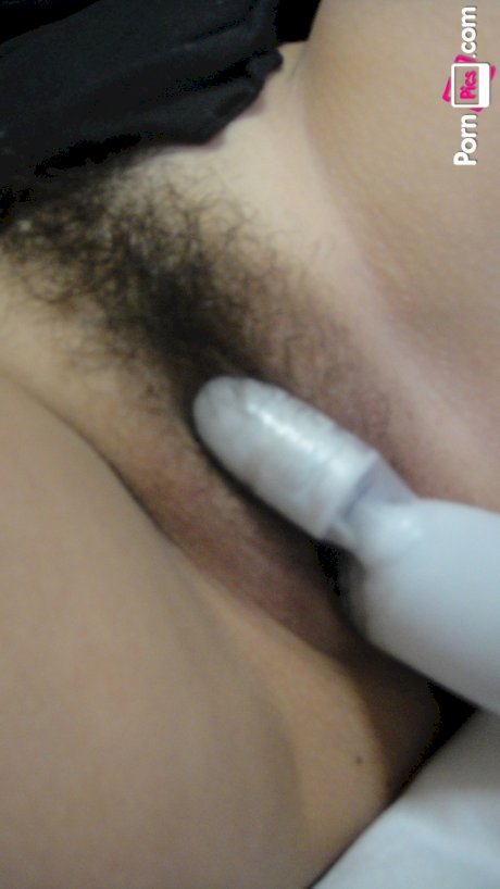 Tiny Japanese MILF Nana Kaisaki gives her guy a sloppy blowjob and a titjob