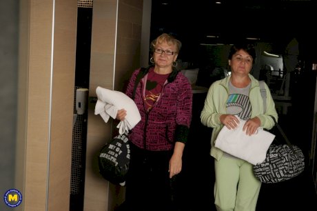 Chubby amateur European ladies relaxing and taking baths at the spa