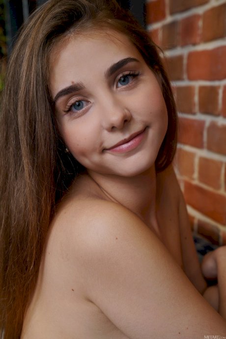 Sexy Ukrainian Alisa Love loses her lingerie & shows her big ass & pink pussy