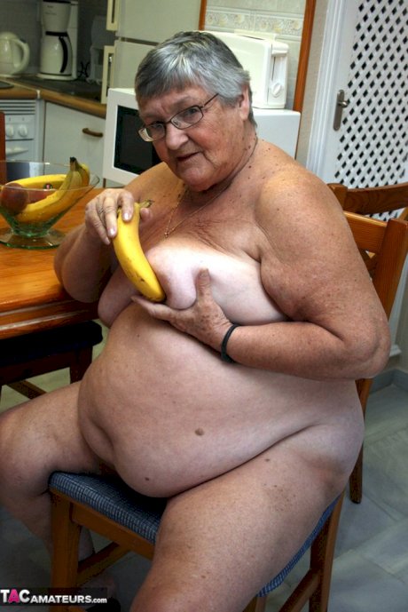 Sassy SSBBW Grandma Libby bends over naked to how off her huge fatty ass